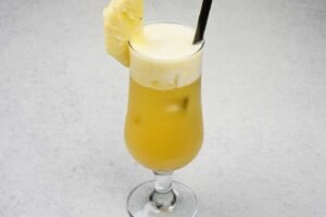 عصير اناناس طازج