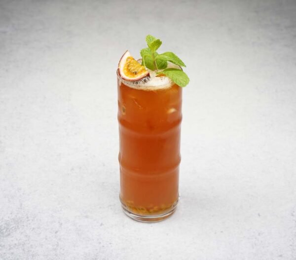 Passion Ice Tea.: black tea, passion fruit, lemon - Image 1