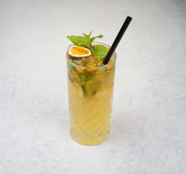 Passion fruit mojito - Image 1