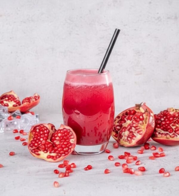 Fresh pomegranate juice - Image 1